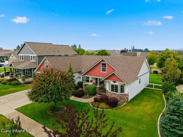 13325 N Glistening CT, Rathdrum, ID 83858