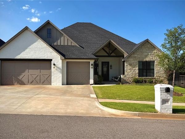 701 Maple Hill Road, Norman, OK 73069