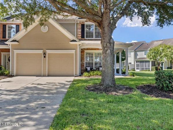11000 CASTLEMAIN Circle E, Jacksonville, FL 32256