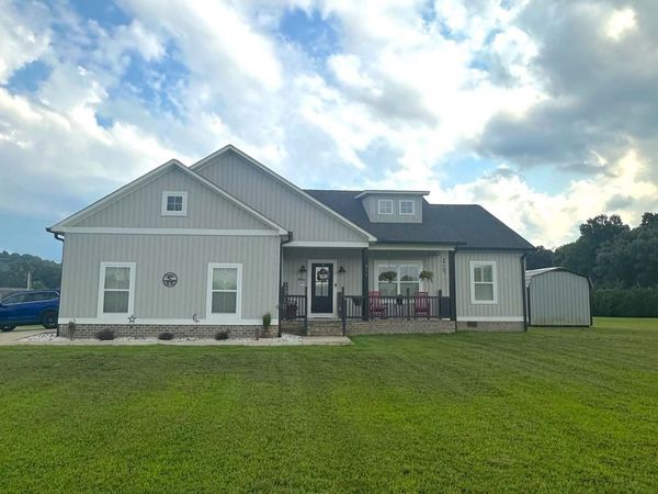 311 Autumn Hills Dr , Rickman, TN 38580