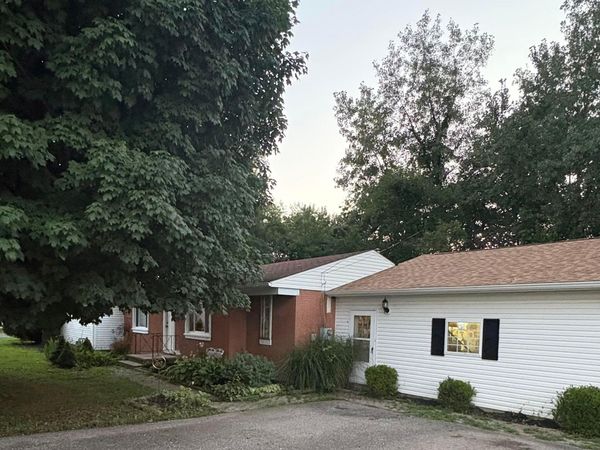 617 N School Street, Amanda, OH 43102