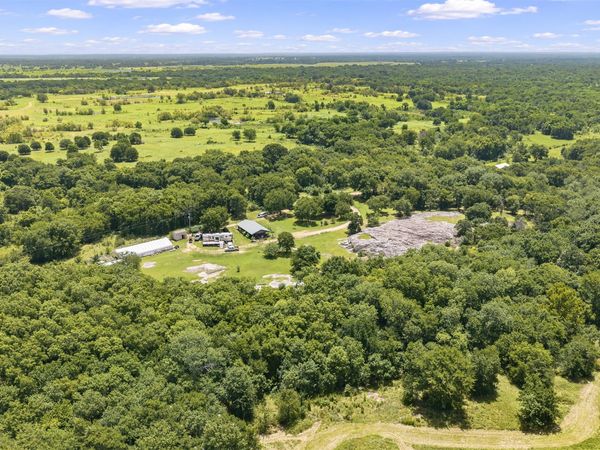 2474 S Log Cabin , Tishomingo, OK 73460