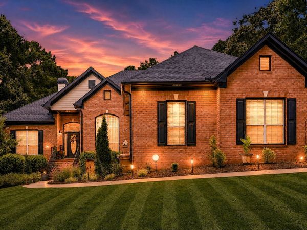 1632 Woodridge Bend, Mcdonough, GA 30252
