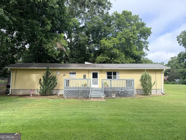 124 Church St, Moreland, GA 30259