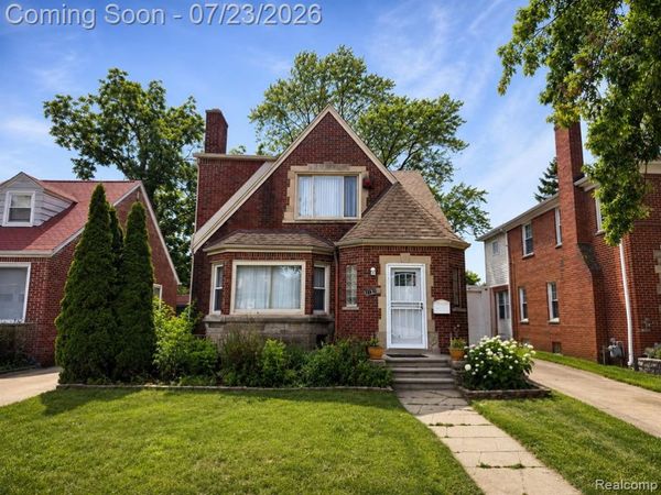 17167 Freeland Street , Detroit, MI 48235