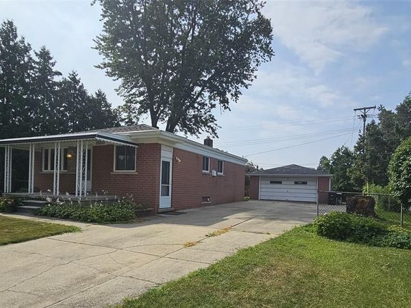 29201 Roycroft Street , Livonia, MI 48154