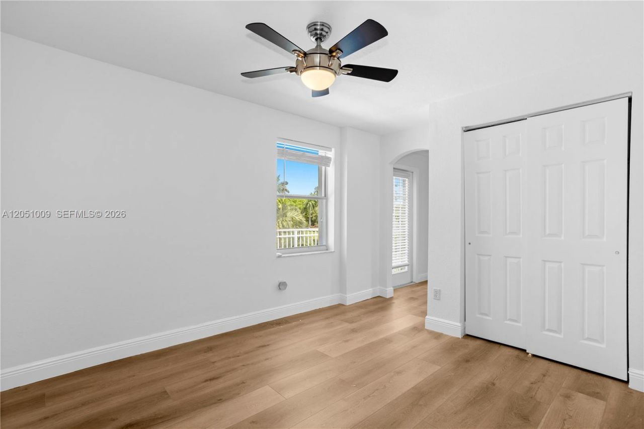 4303 Diamond Row , Weston, FL 33331 Photo