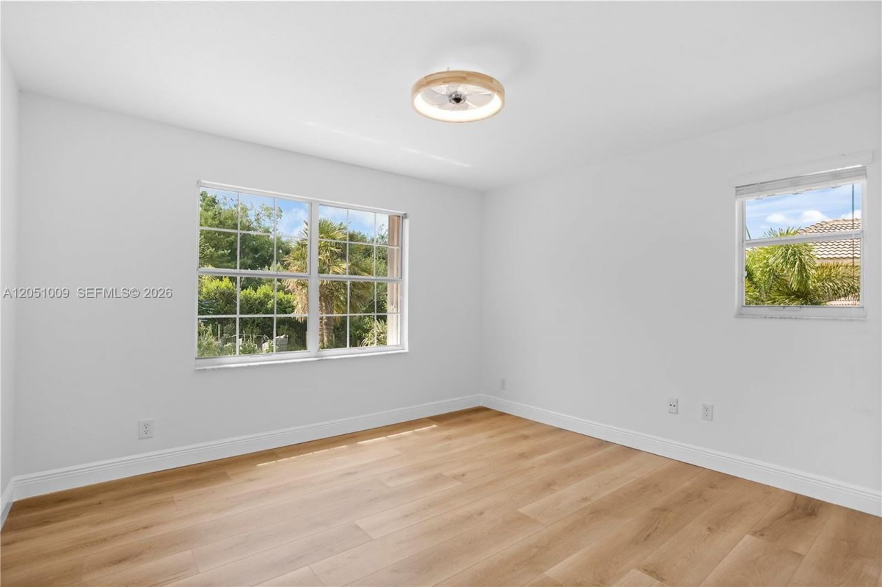 4303 Diamond Row , Weston, FL 33331 Photo