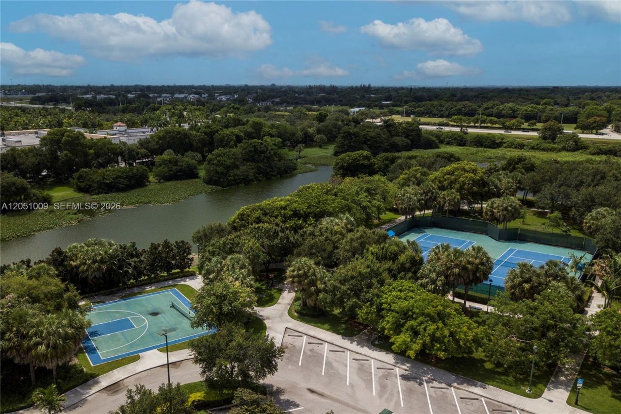 4303 Diamond Row, Weston, FL 33331 Photo