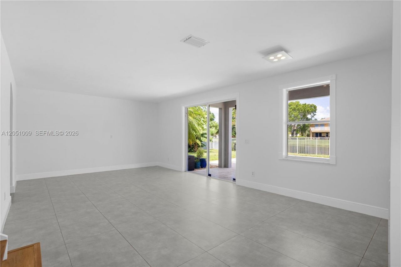 4303 Diamond Row, Weston, FL 33331 Photo