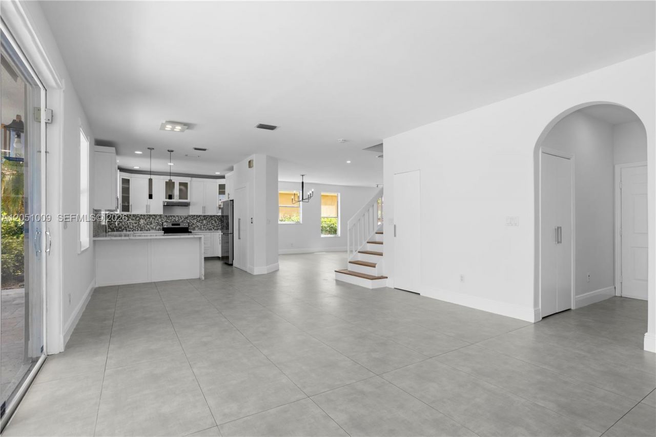 4303 Diamond Row , Weston, FL 33331 Photo
