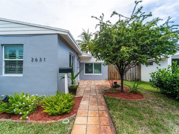 2631 Thomas St , Hollywood, FL 33020