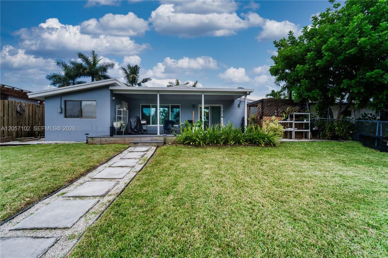 2631 Thomas St , Hollywood, FL 33020 Photo
