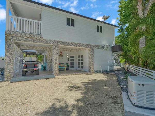 203 Pimilico Ln, Key Largo, FL 33037