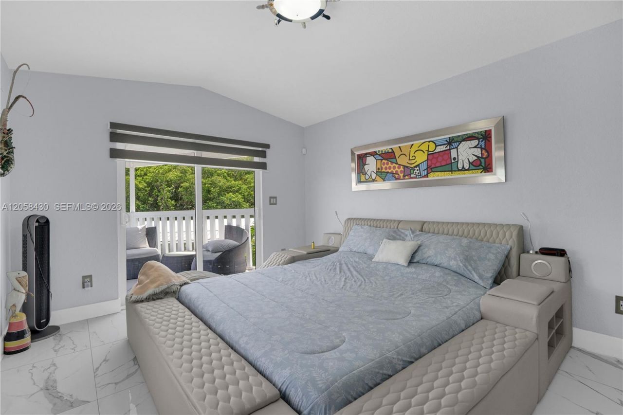 203 Pimilico Ln, Key Largo, FL 33037 Photo