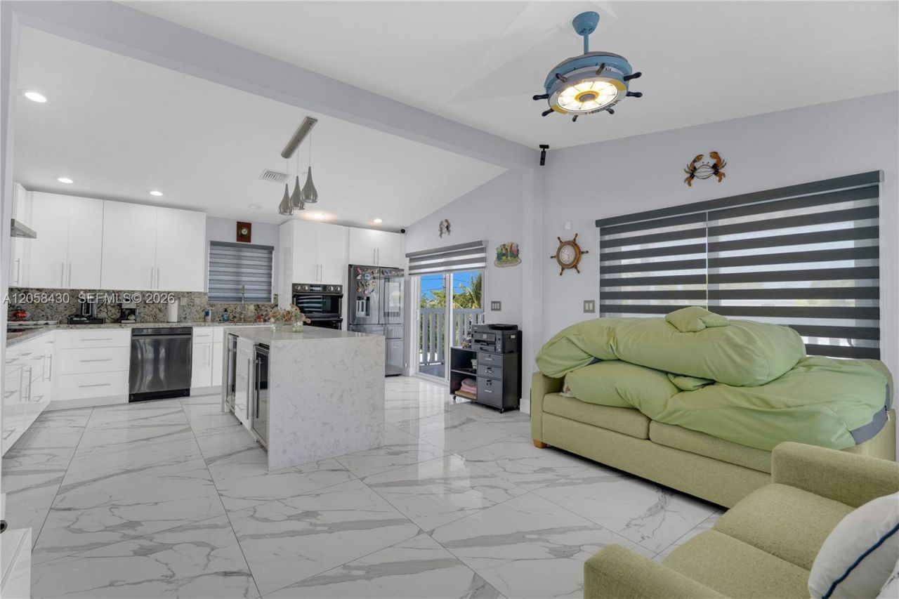 203 Pimilico Ln, Key Largo, FL 33037 Photo