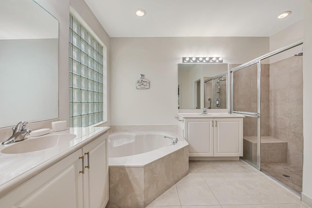 7718 Ocean Sunset Drive, Lake Worth, FL 33467 Photo