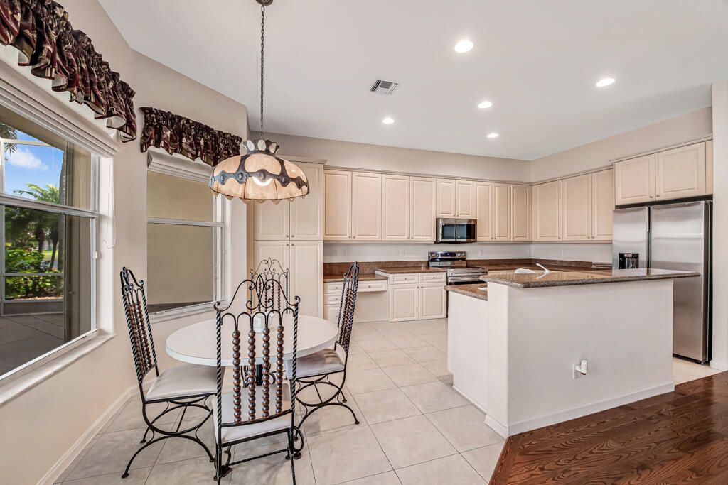 7718 Ocean Sunset Drive, Lake Worth, FL 33467 Photo