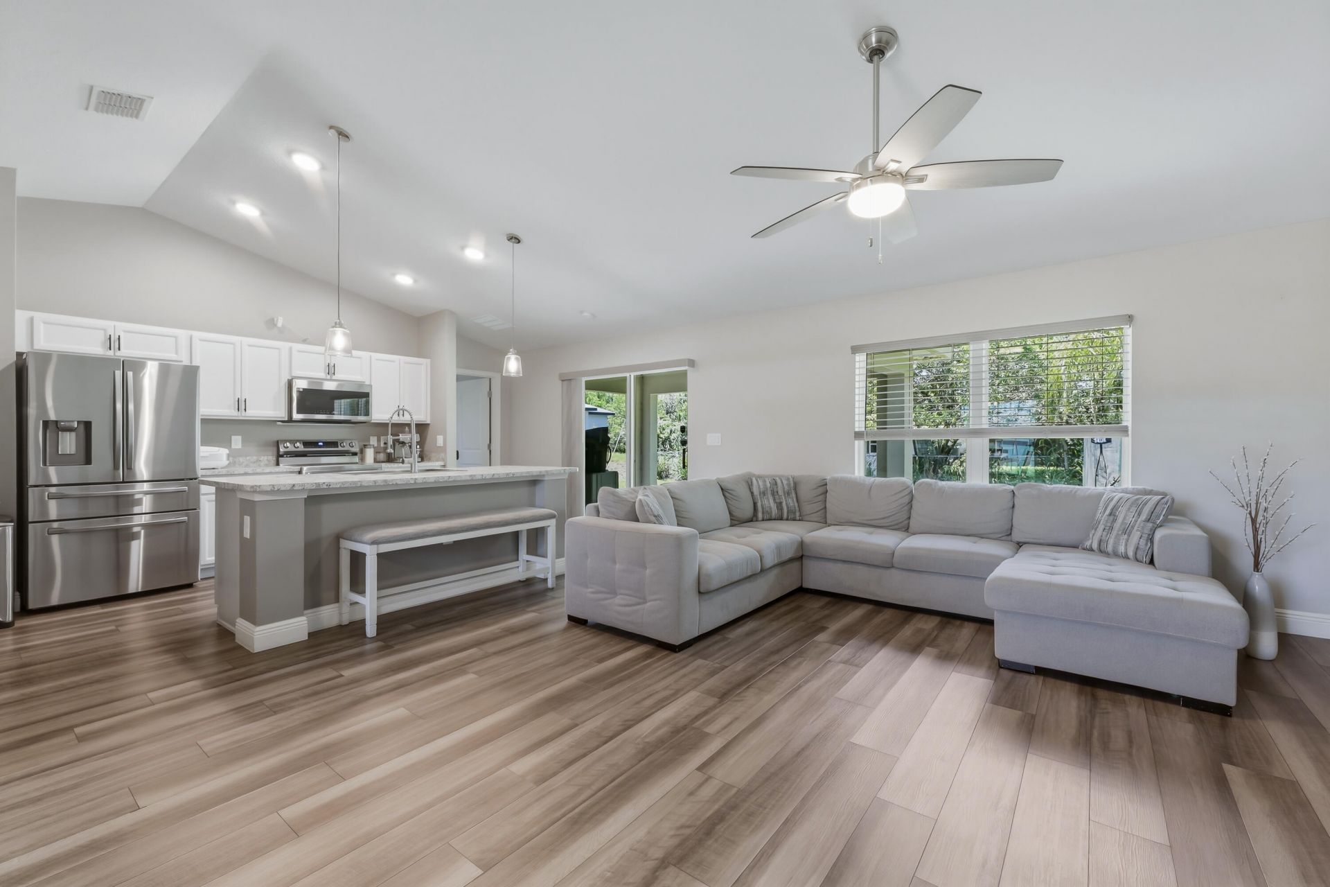 270 Buzby Street Se, Palm Bay, FL 32909 Photo