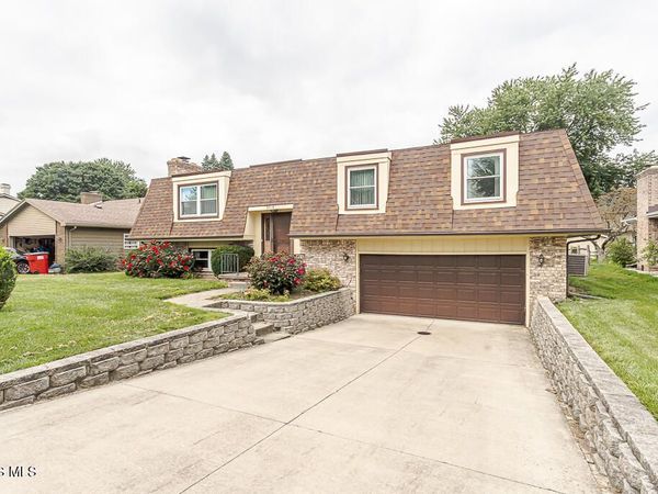 6714 Janel Lane, Maumee, OH 43537