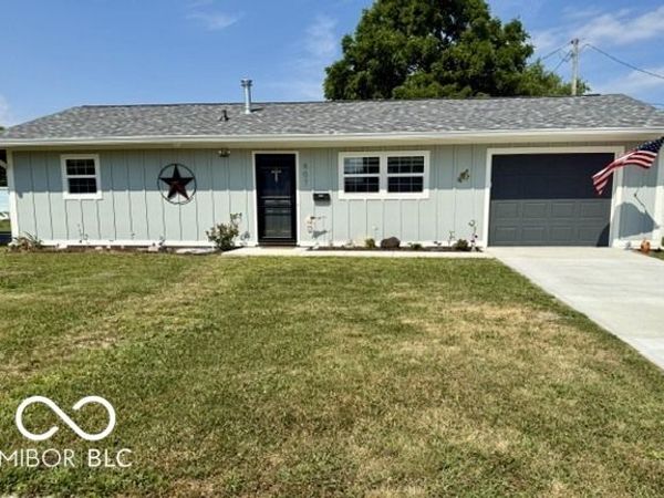 407 Eberhart Drive , Shelbyville, IN 46176