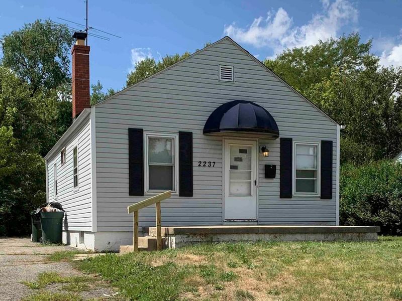 2237 Parkwood Avenue, Columbus, OH 43211 Photo 1