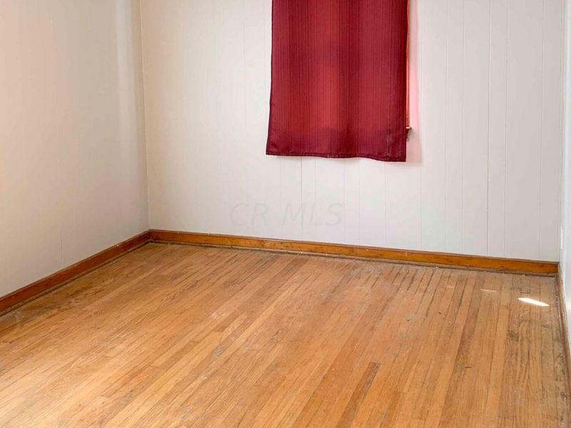 2237 Parkwood Avenue, Columbus, OH 43211 Photo 9