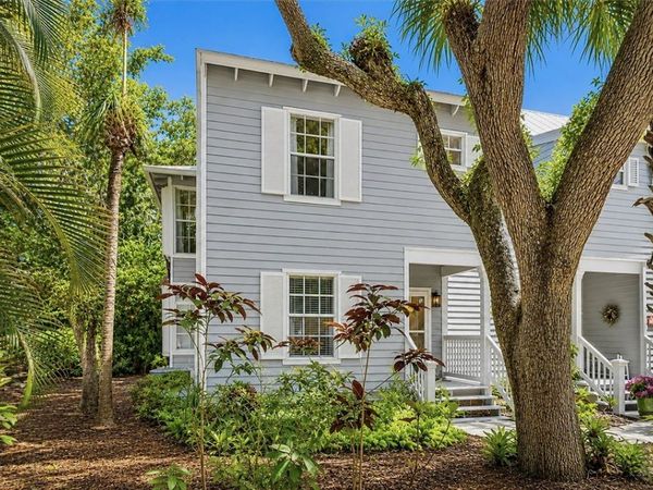 1275 Palmetto Court, Unit 114, Vero Beach, FL 32963