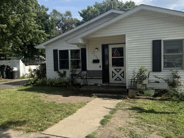1117 W Hill Street , Urbana, IL 61801
