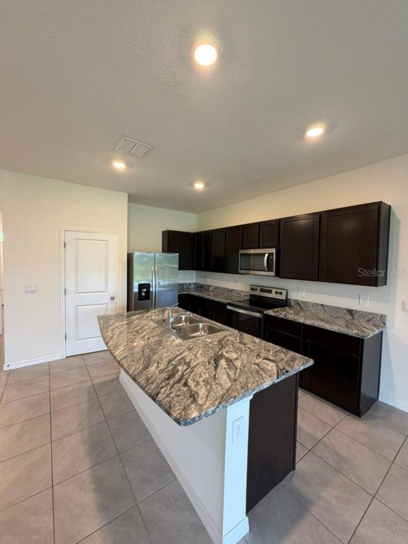 8920 Milestone Drive, Sarasota, FL 34238 Photo
