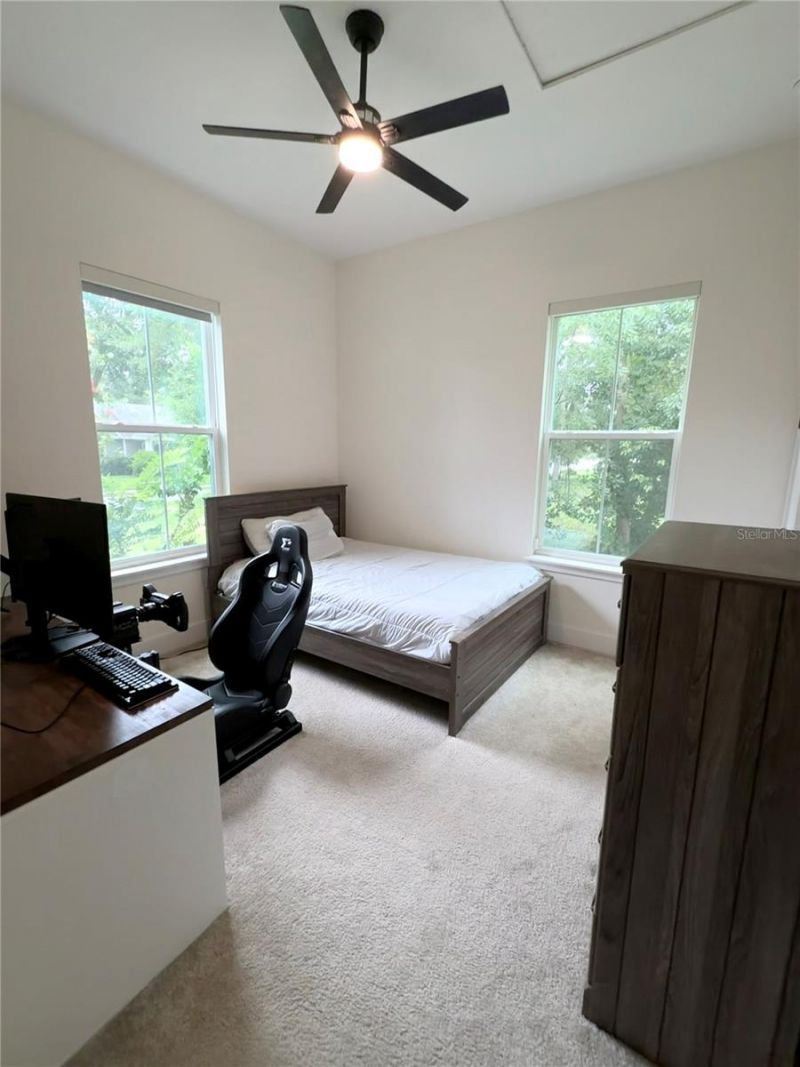 310 W Washington Avenue, Lake Helen, FL 32744 Photo