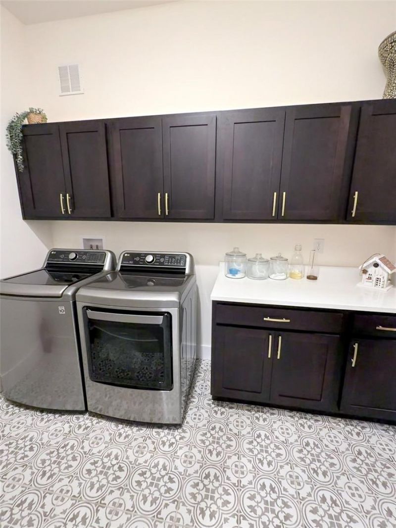 310 W Washington Avenue, Lake Helen, FL 32744 Photo