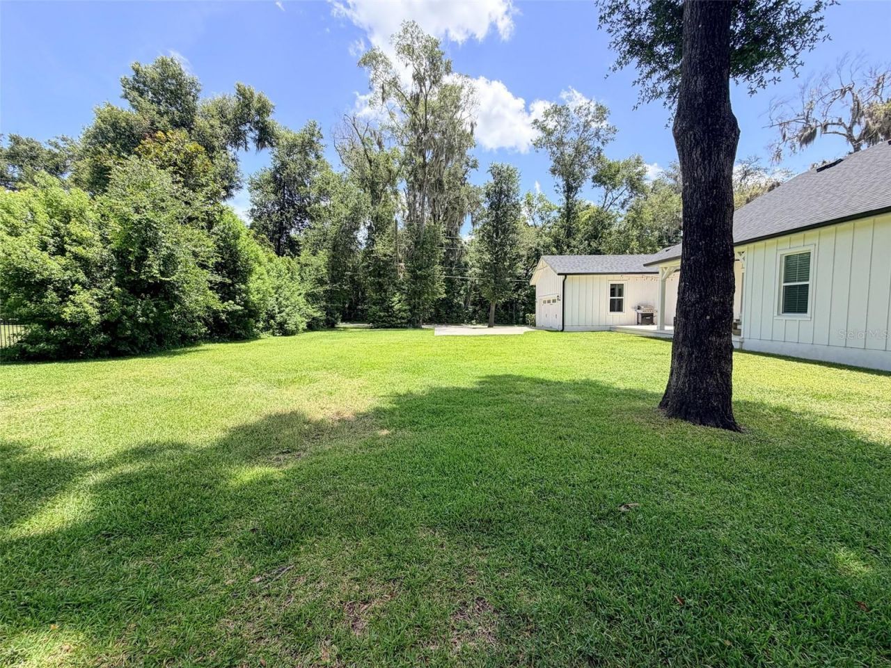 310 W Washington Avenue, Lake Helen, FL 32744 Photo
