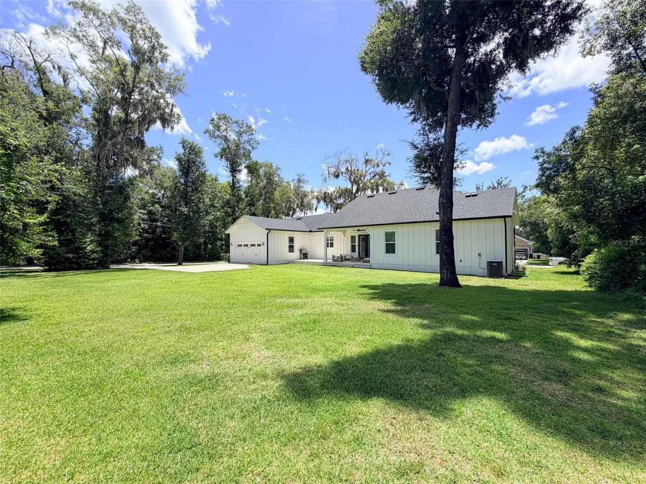 310 W Washington Avenue, Lake Helen, FL 32744 Photo