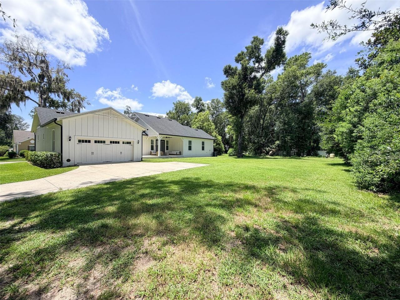 310 W Washington Avenue, Lake Helen, FL 32744 Photo
