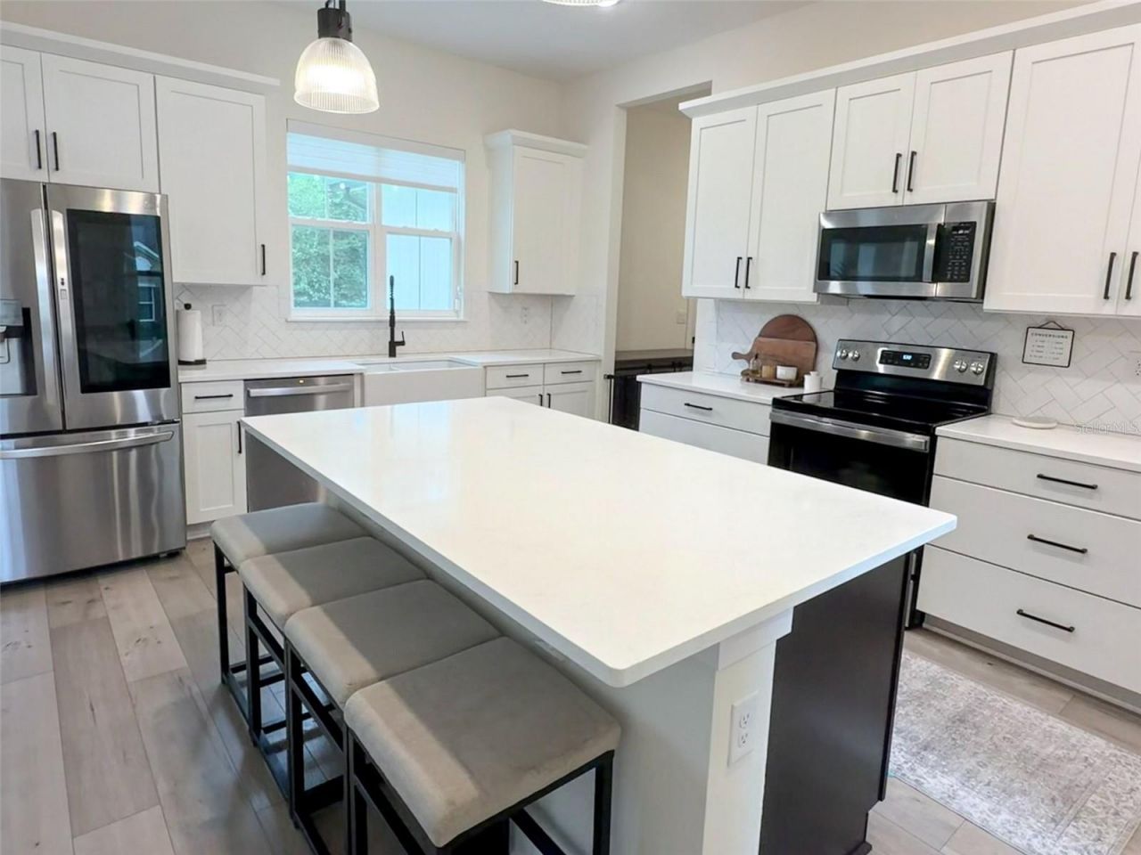 310 W Washington Avenue, Lake Helen, FL 32744 Photo