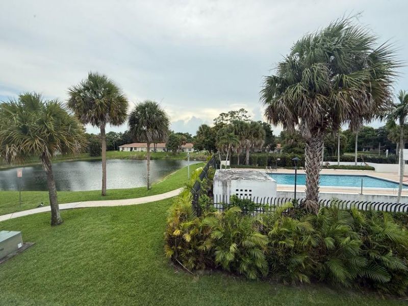 5140 Elmhurst Road, Unit B, West Palm Beach, FL 33417 Photo