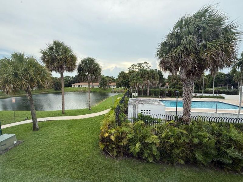 5140 Elmhurst Road, Unit B, West Palm Beach, FL 33417 Photo
