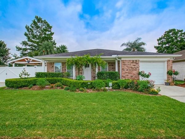 925 MYSTIC Avenue, Terrytown, LA 70056
