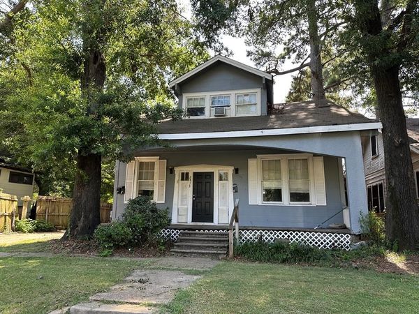 2413 Creswell Avenue , Shreveport, LA 71104