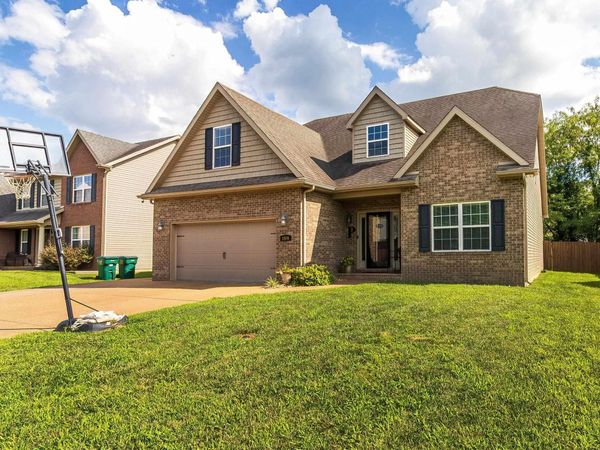 1536 Breezy Creek Drive, Evansville, IN 47720