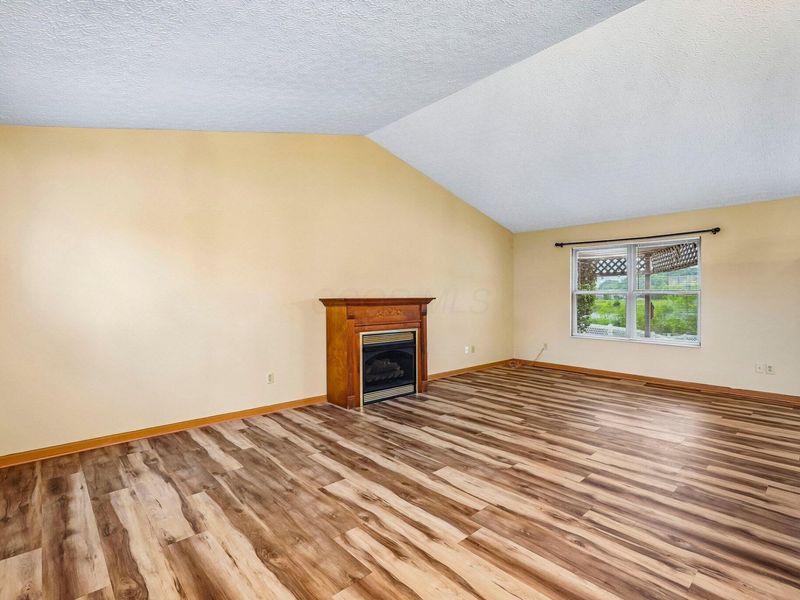 7346 Oliver Winchester Drive, Canal Winchester, OH 43110 Photo 5