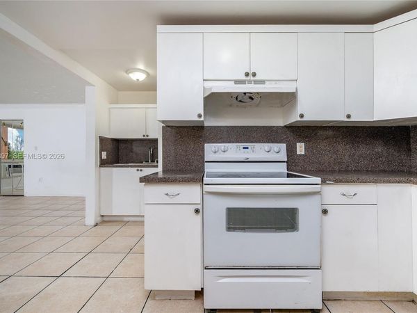 6980 NW 186th St , Unit 3-128A, Hialeah, FL 33015