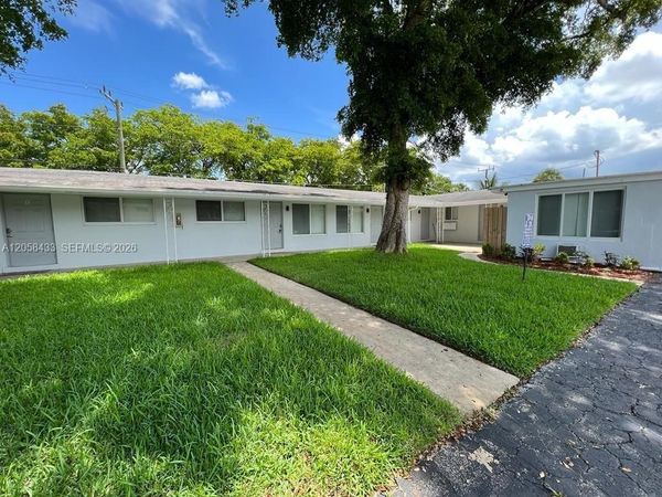3771 SW 1st St , Unit 2, Fort Lauderdale, FL 33312