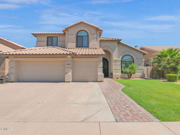 5040 W LAREDO Street, Chandler, AZ 85226