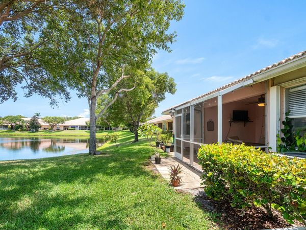 2473 S CORAL TRACE Circle, Delray Beach, FL 33445