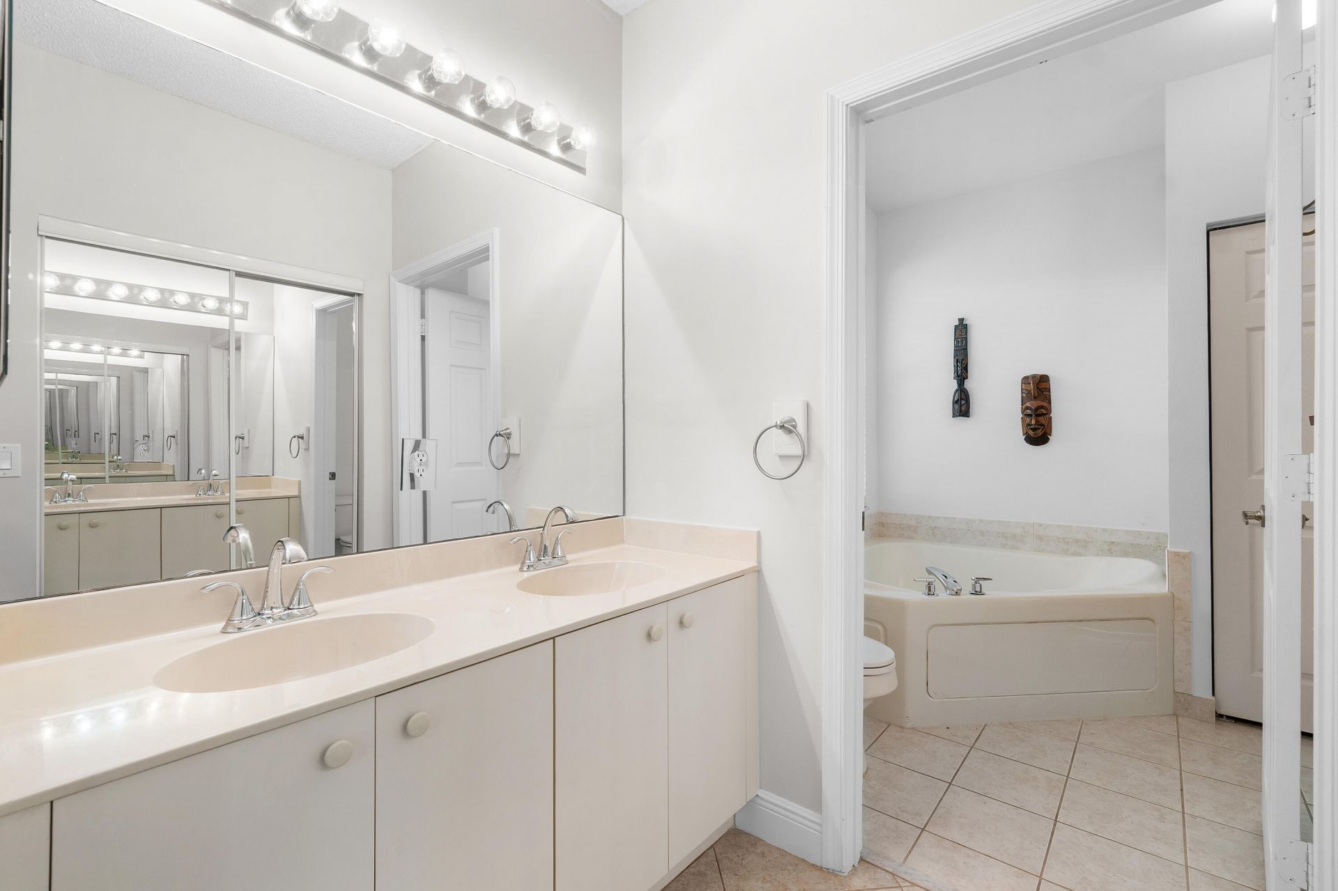 2473 S Coral Trace Circle, Delray Beach, FL 33445 Photo