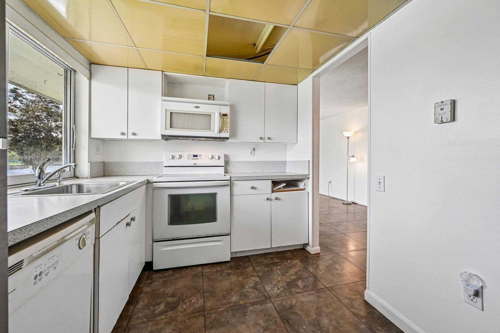 9150 Lime Bay Boulevard, Unit 103, Tamarac, FL 33321 Photo
