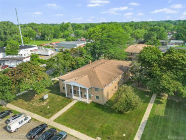 26305 W 7 Mile Road, Unit 101, Redford Township, Mi 48240