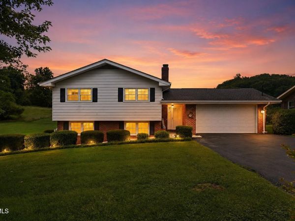 23261 Edgewood Drive, Bristol, VA 24202
